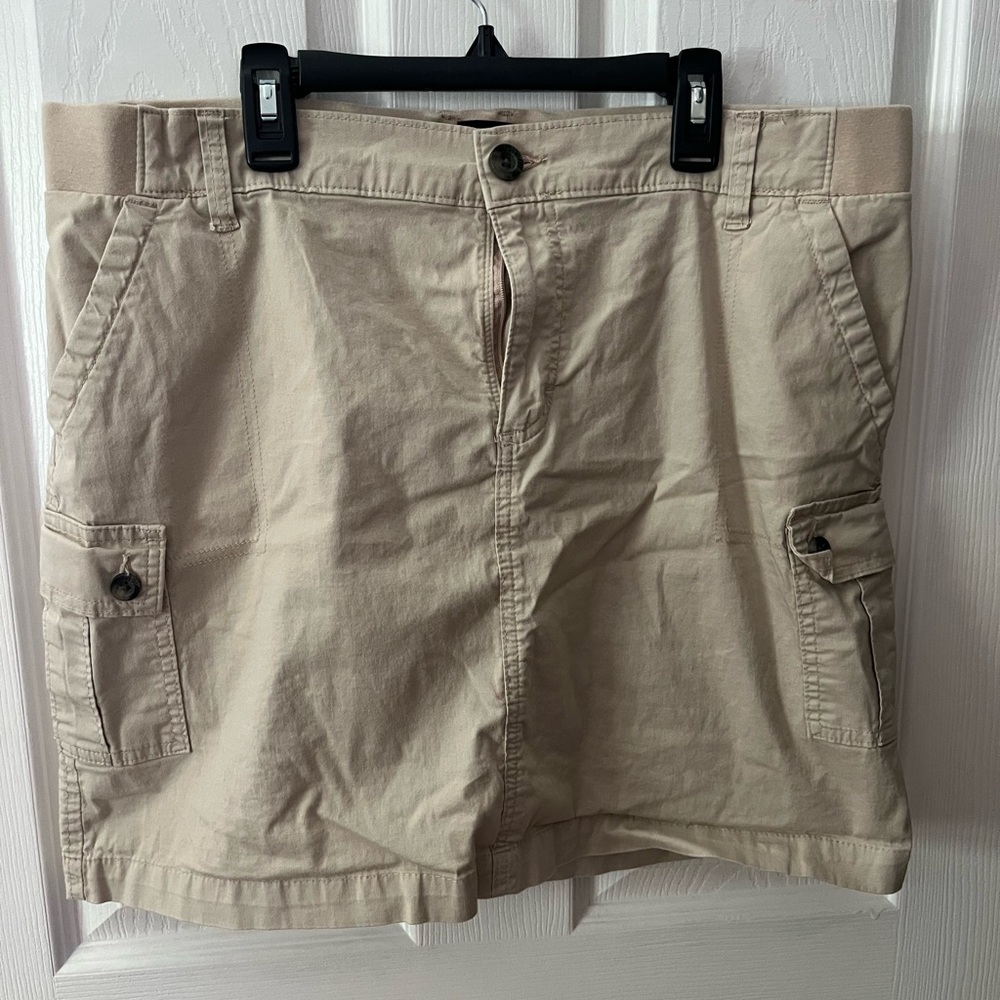 Lee Khaki Cargo Skirt